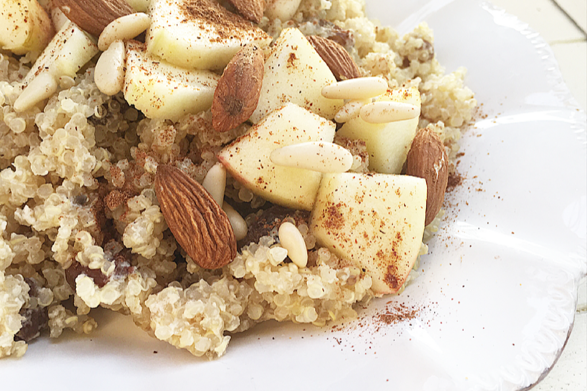 Apple strudel quinoa porridge. #Vegan