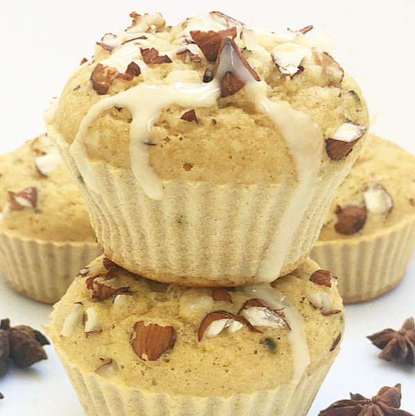 Muffin alle mandorle con farina di quinoa, mela e anice ...